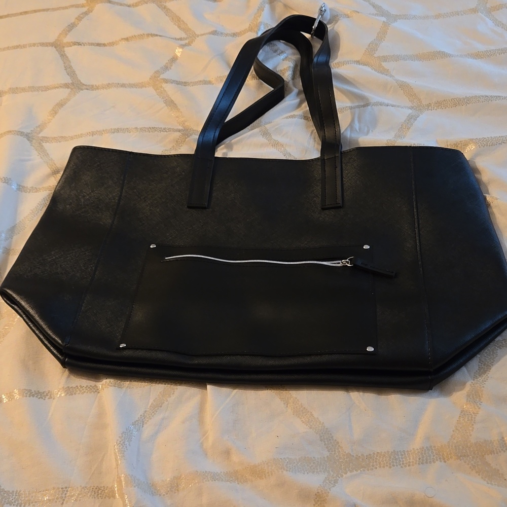 Black tote